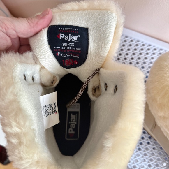 Pajar Canada winter waterproof boot, genuine leather, genuine shearling, size 10 - Picture 7 of 10